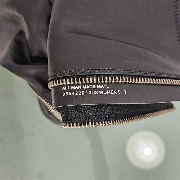 Demonia Shaker-65 Black Str Vegan Leather Platform Knee High Boots Size 7 - Picture 12 of 12